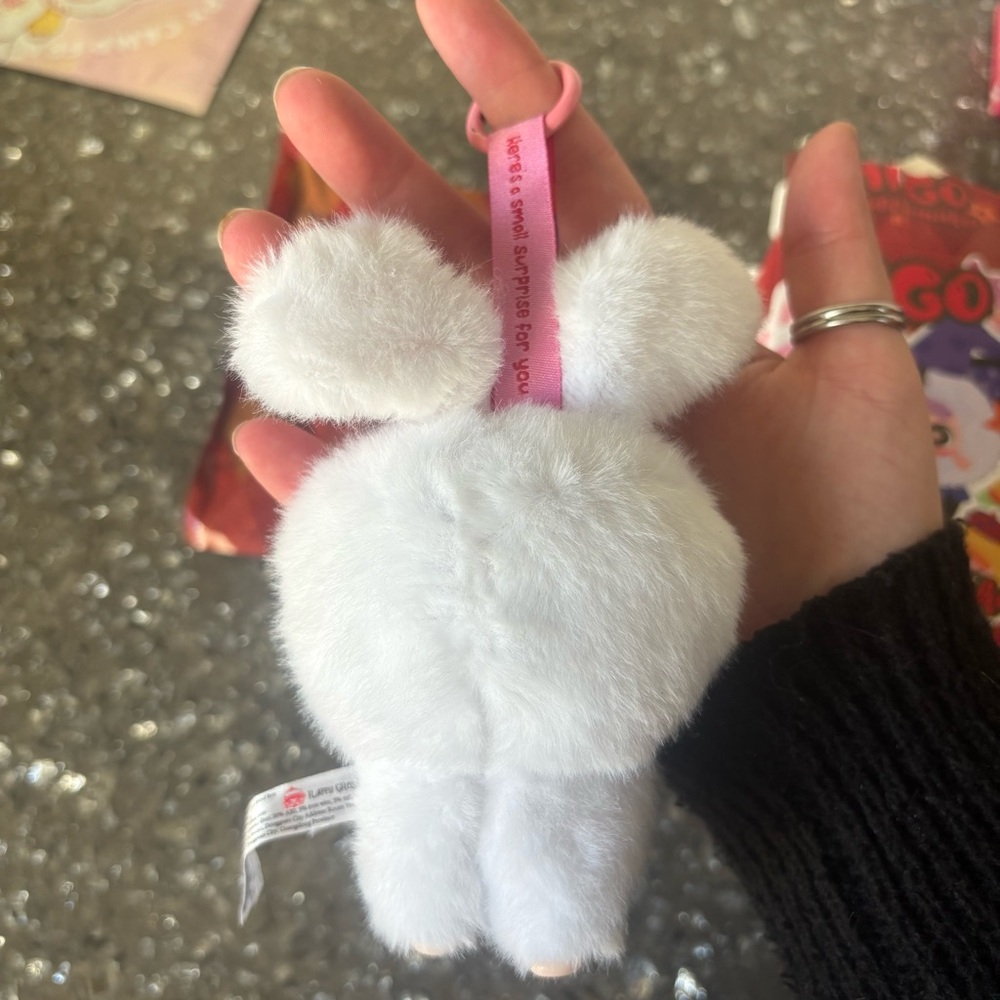 Migo Little Troublemaker Cream White Rabbit - Picture 3 of 7